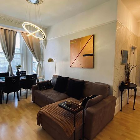 Ann Apartments Opposite The Pier With Sea View Portsmouth Bagian luar foto