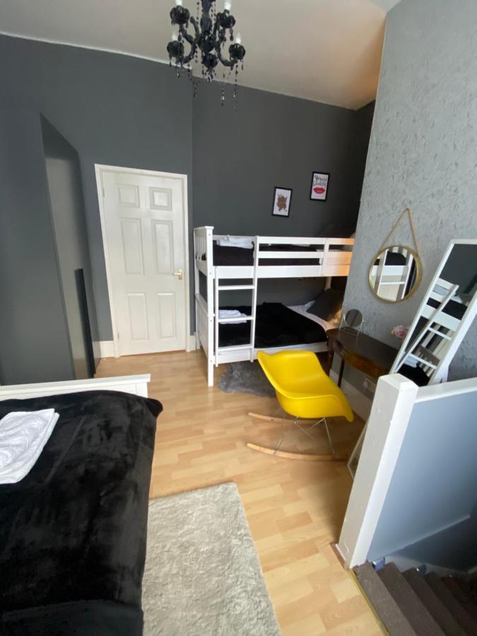 Ann Apartments Opposite The Pier With Sea View Portsmouth Bagian luar foto